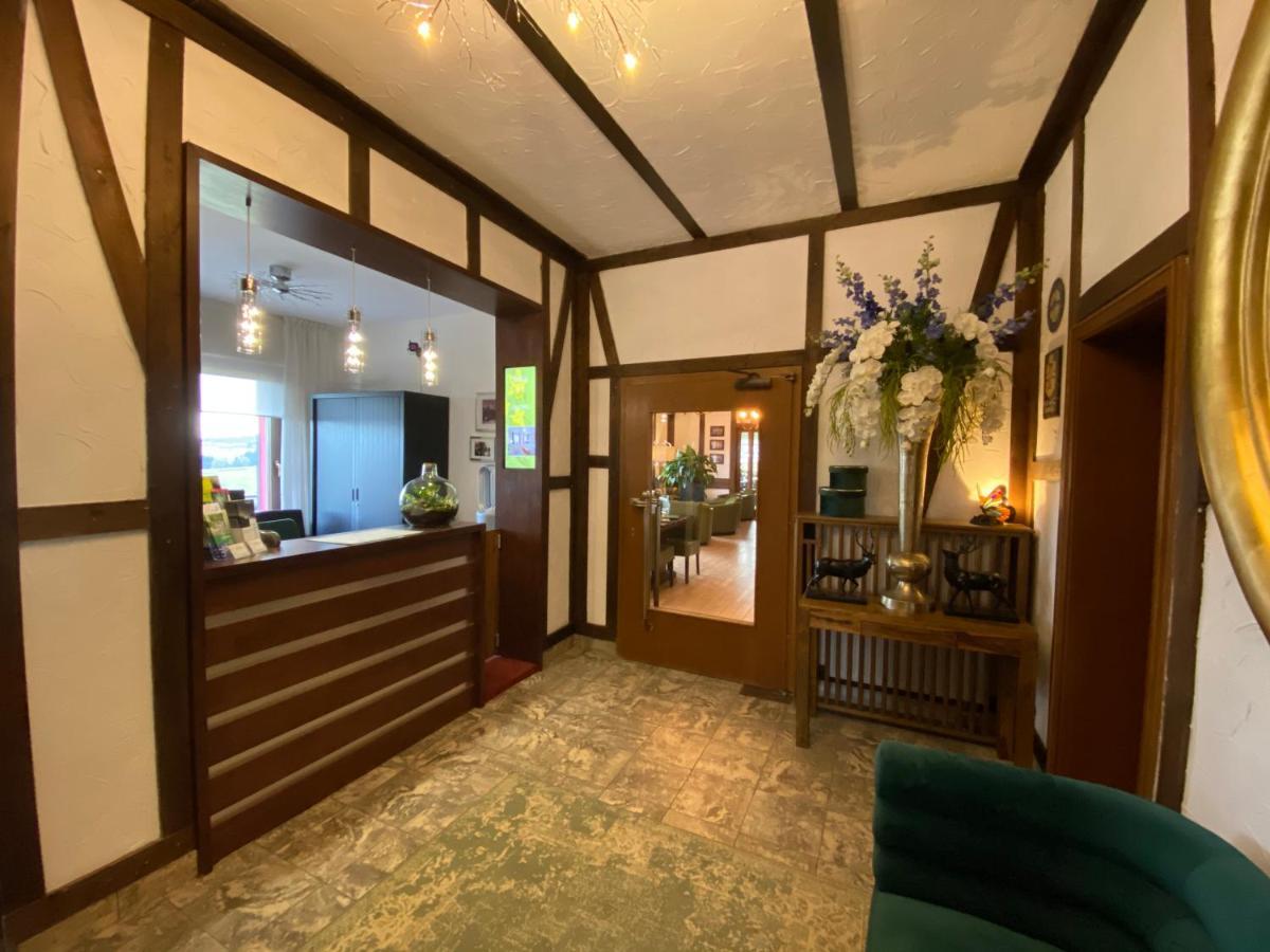 Boutique Hotel Restaurant Hollerather Hof Hellenthal Exterior photo